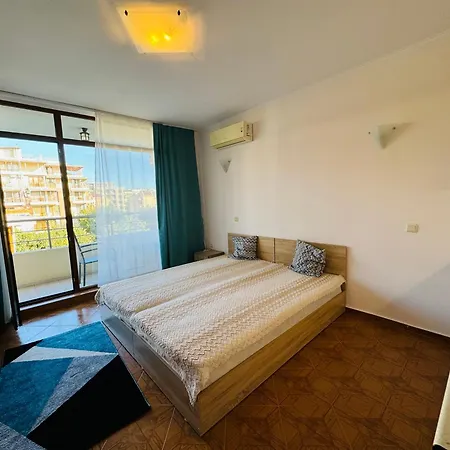 Saint Elena Complex 47 Apartment Sunny Beach