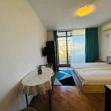 Saint Elena Complex 47 شقة