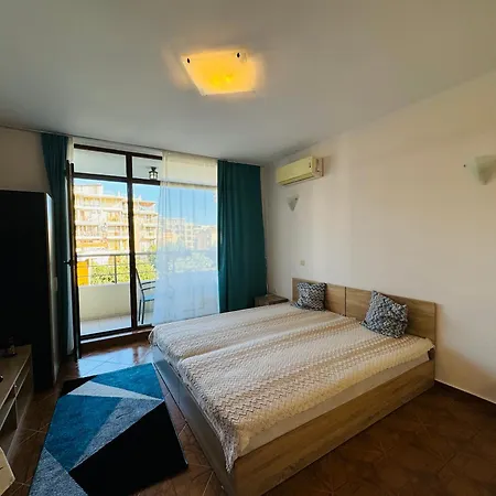 Saint Elena Complex 47 شقة ساني بيتش